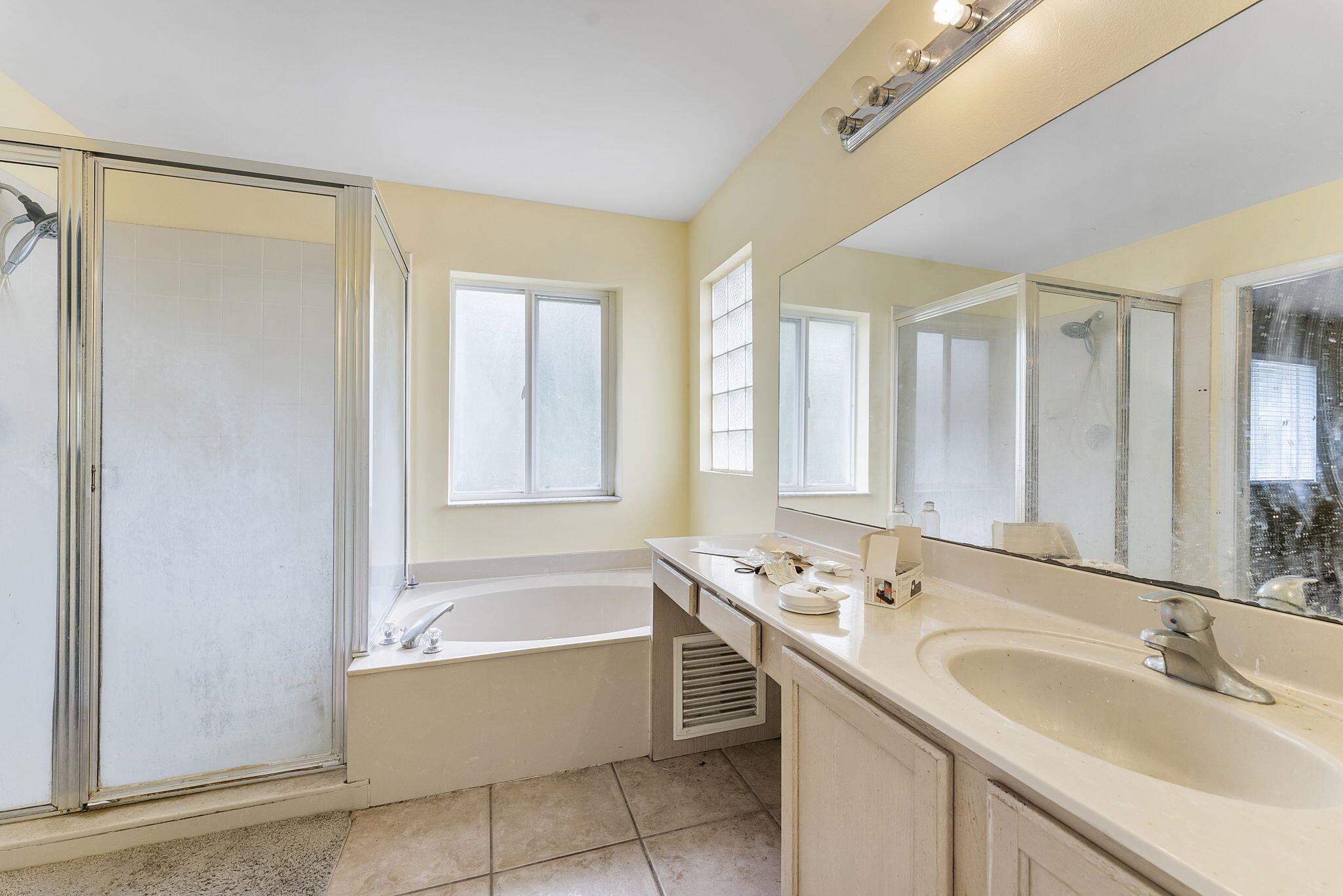 WILLOUGHBY FARMS - Residential