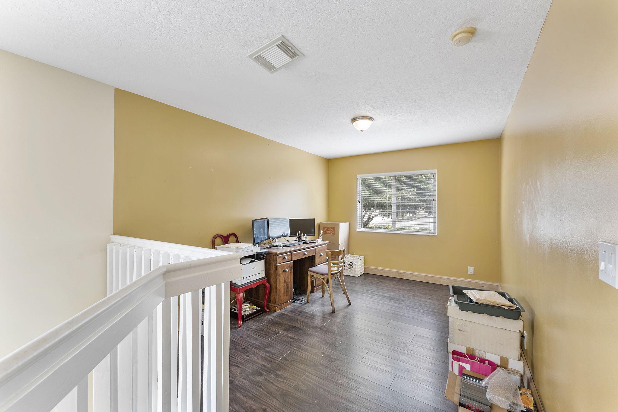 WILLOUGHBY FARMS - Residential