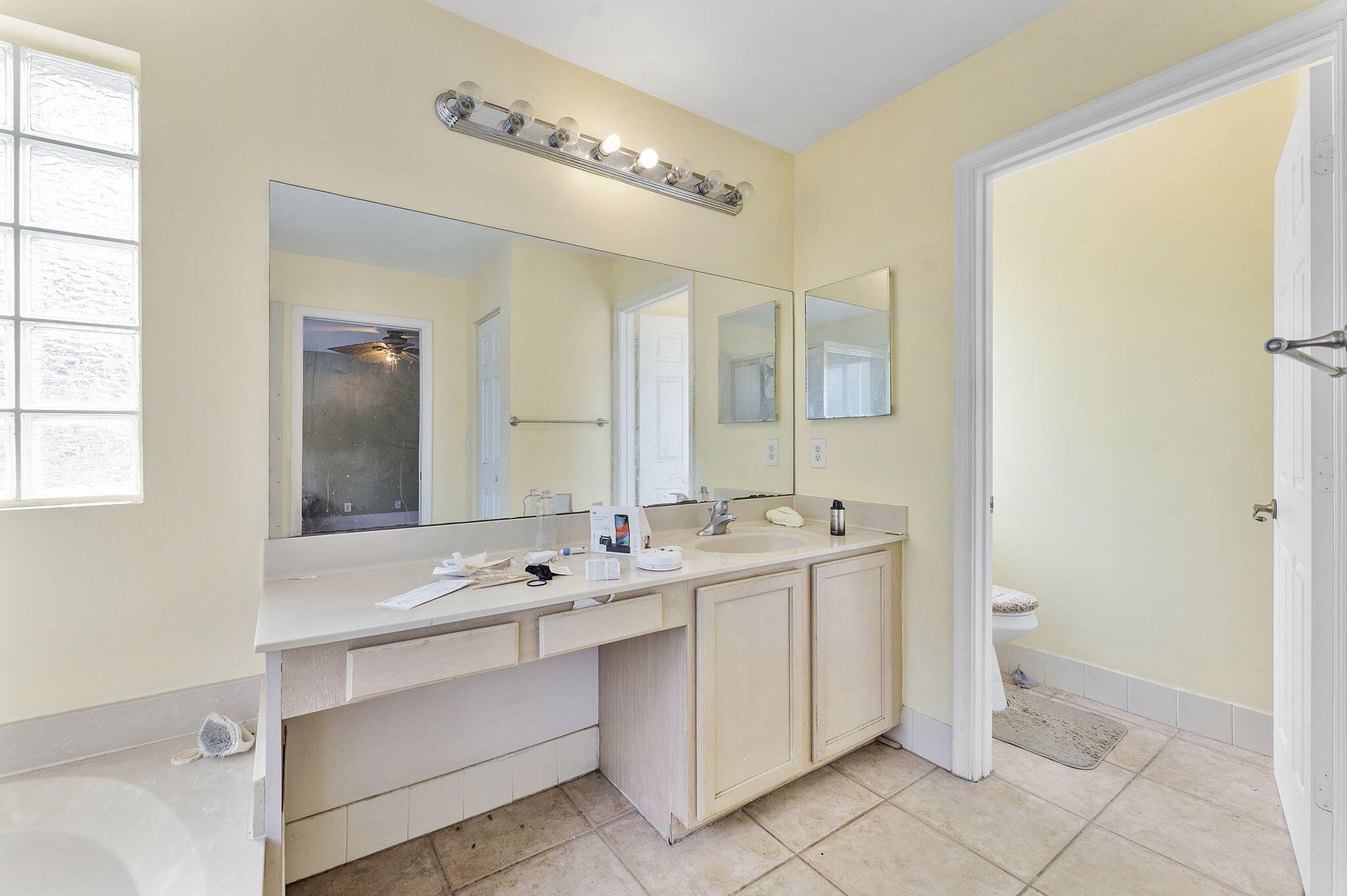 WILLOUGHBY FARMS - Residential