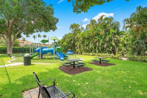 Single Family Residence in Boca Raton FL 4700 Sanctuary Lane Ln 28.jpg