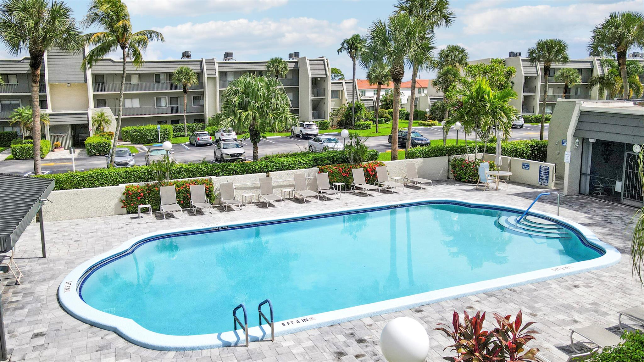 FOUNTAINS OF PALM BEACH C - Residential