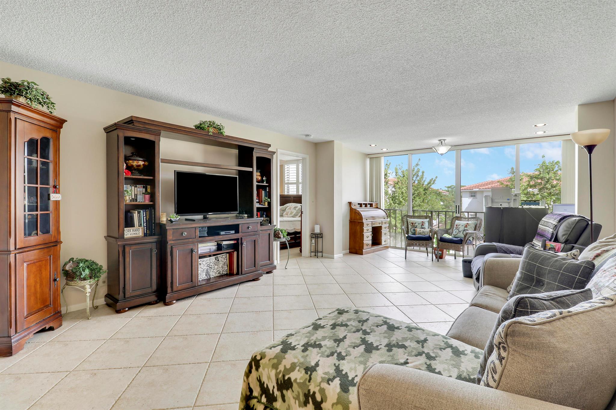 FOUNTAINS OF PALM BEACH C - Residential