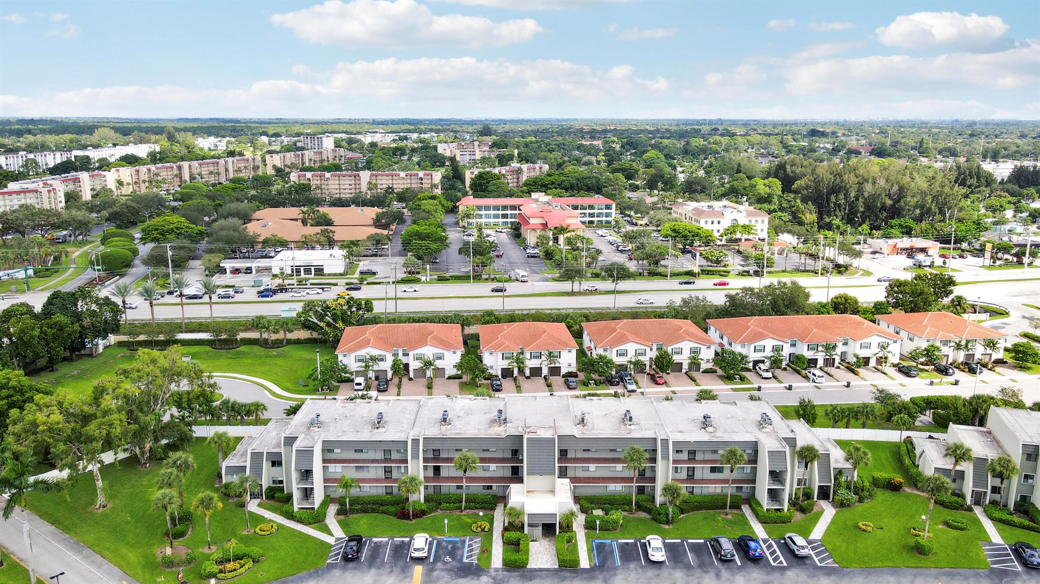 FOUNTAINS OF PALM BEACH C - Residential