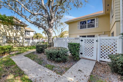 8129 Sedgewick 29d Court 29d Lake Clarke Shores FL 33406