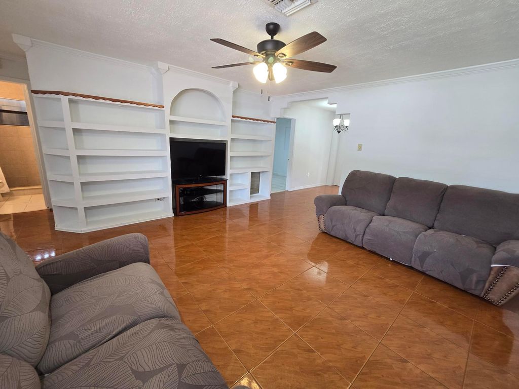 Photo of 6510 Sheridan Street, Hollywood, FL 33024 (MLS # B26015894)