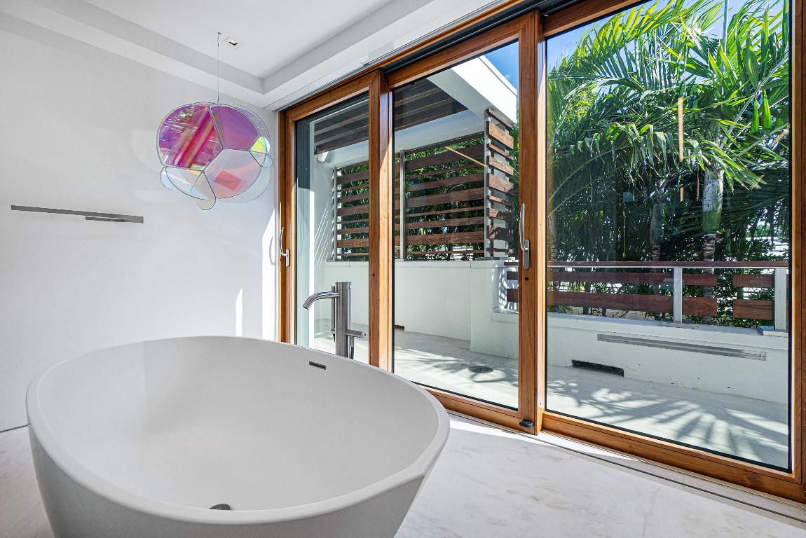 Ibis Isle - Residential