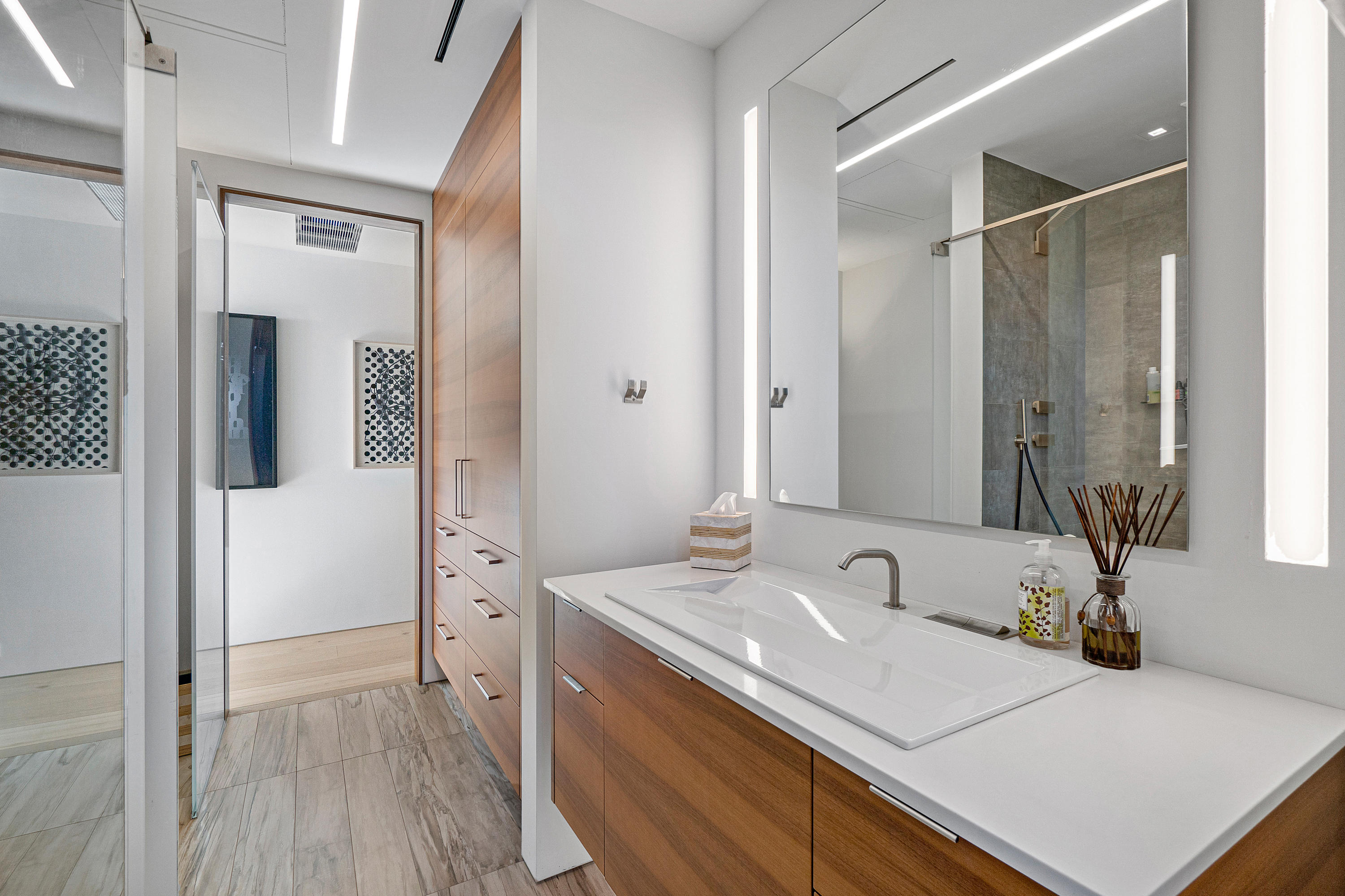 Ibis Isle - Residential