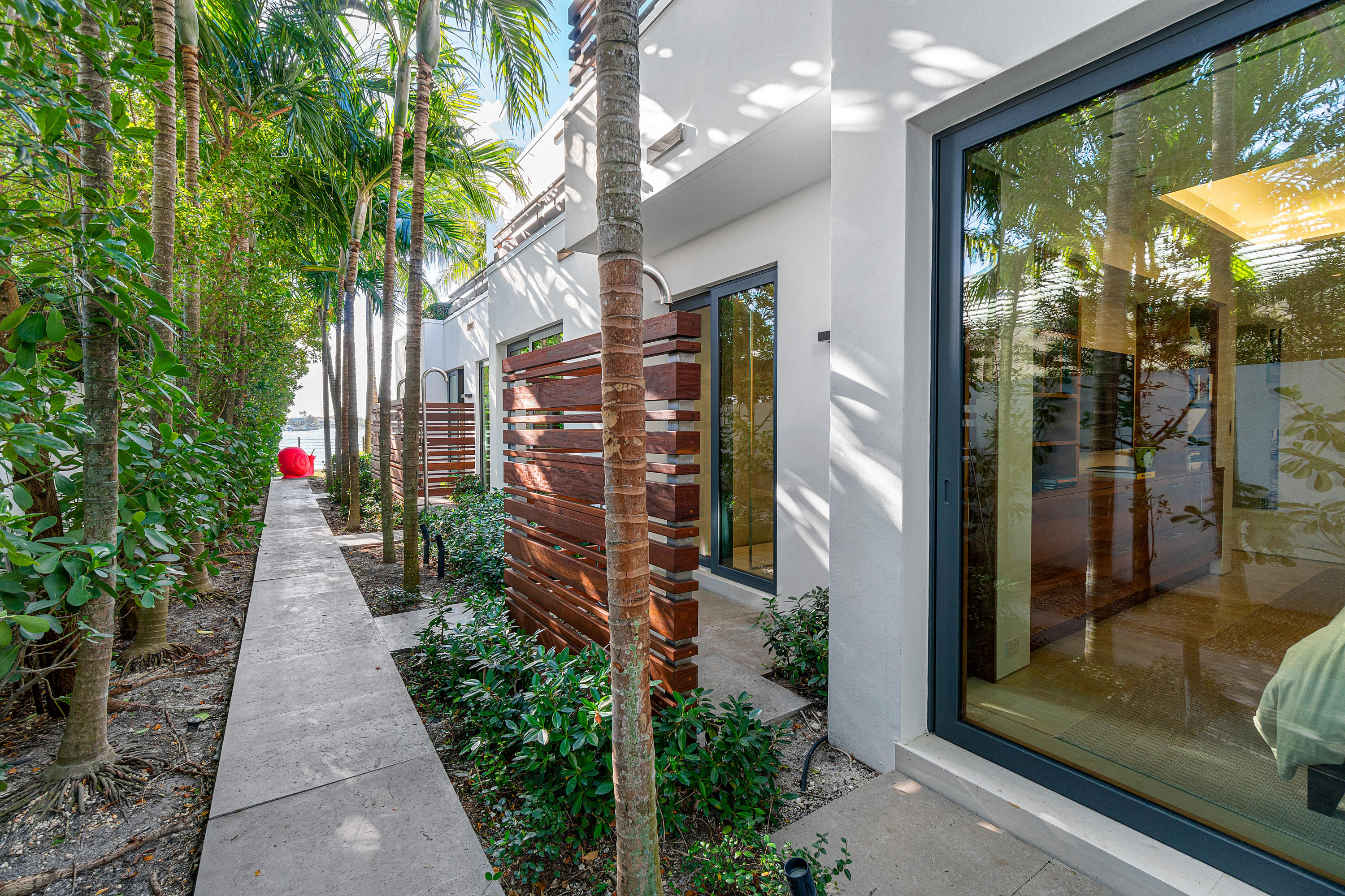 Ibis Isle - Residential