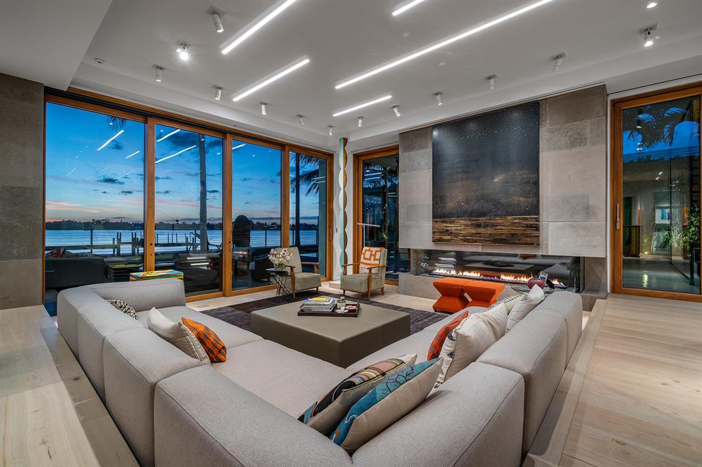 Ibis Isle - Residential