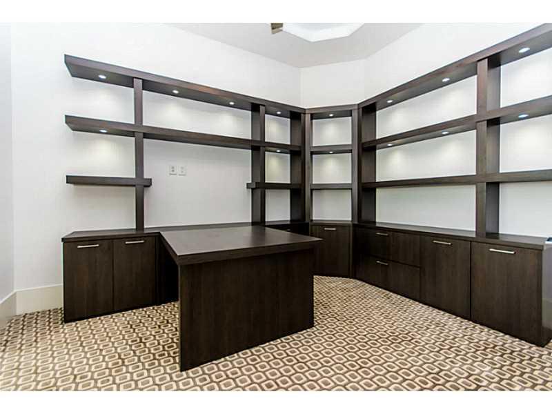 LIGHTHOUSE POINT 3RD SEC - Residential