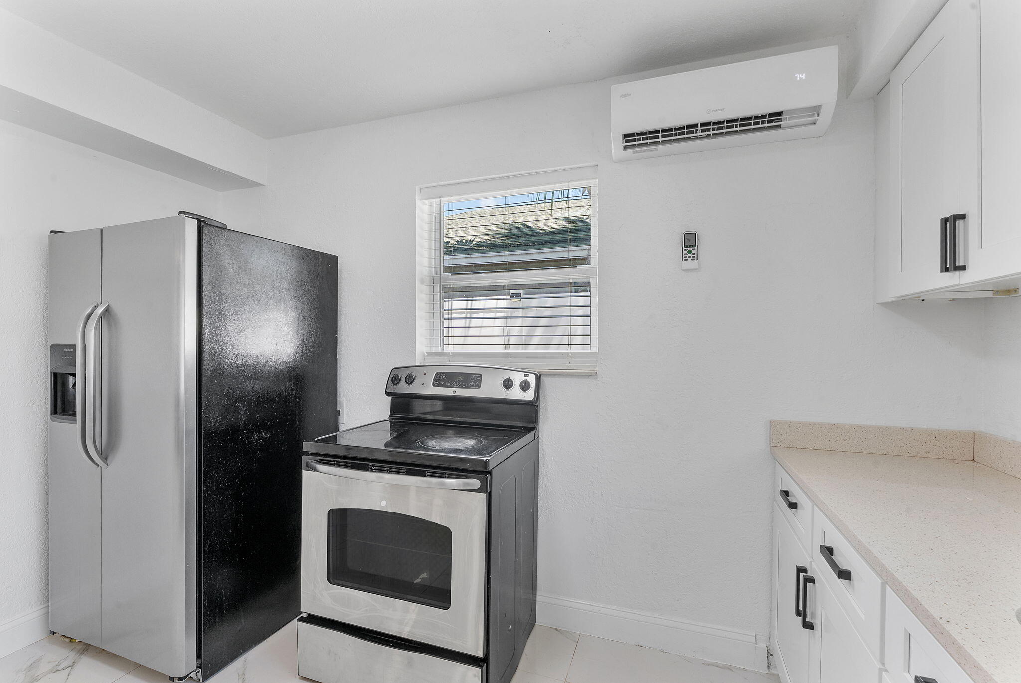 LAKE WORTH TOWN OF - Residential