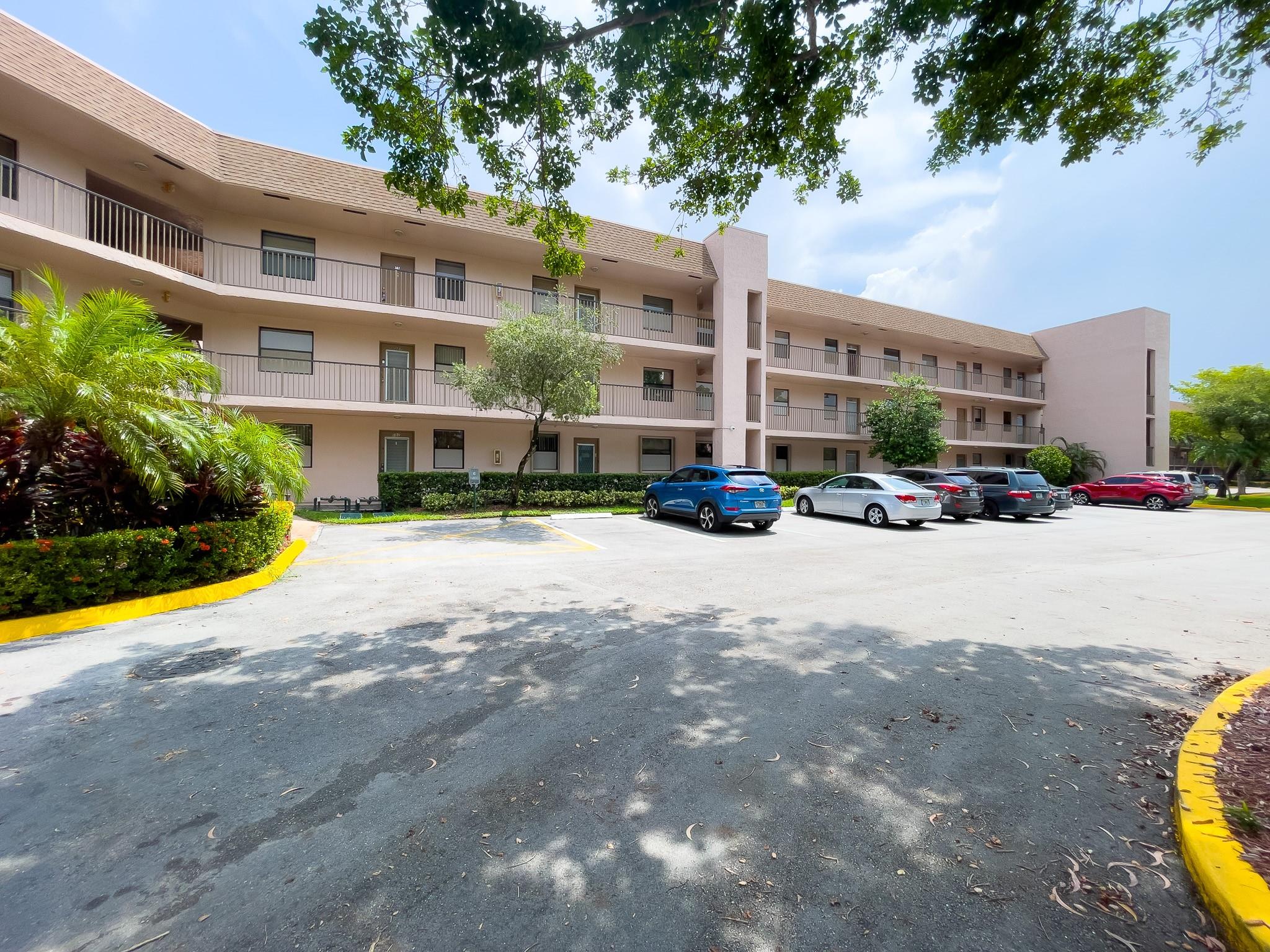 Sunrise Lakes Phase 4 - Residential