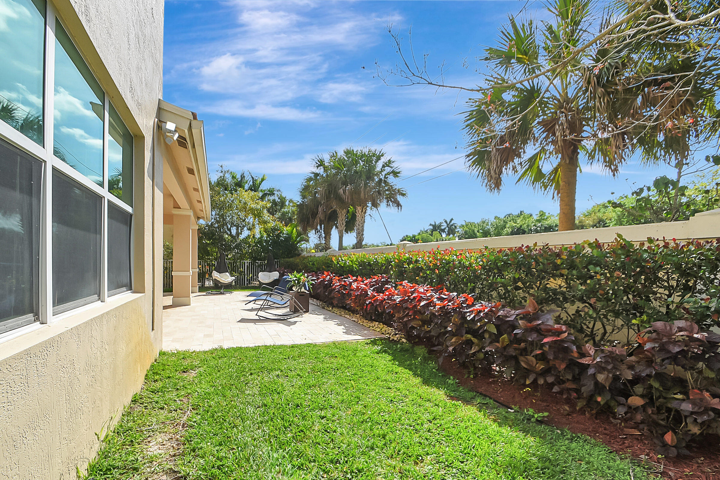 DILLRUN ESTATES - Residential Lease