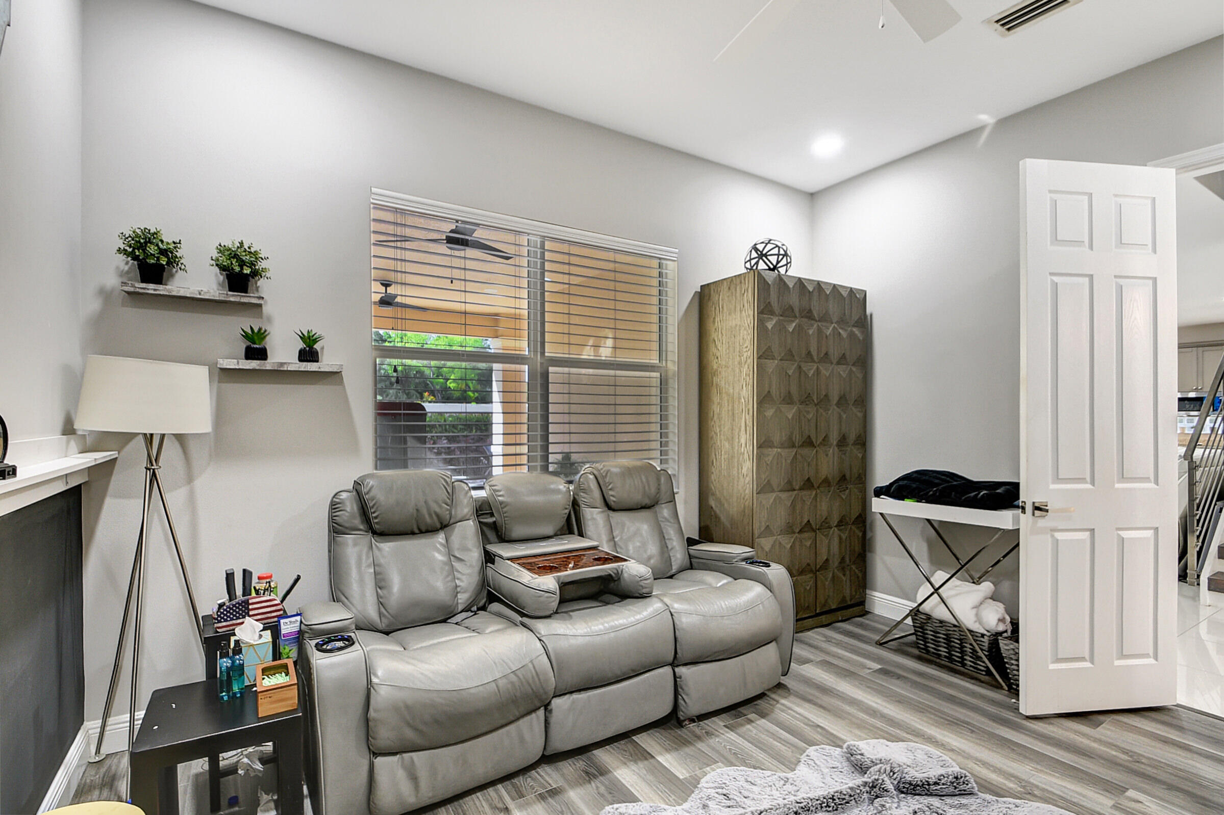 DILLRUN ESTATES - Residential Lease