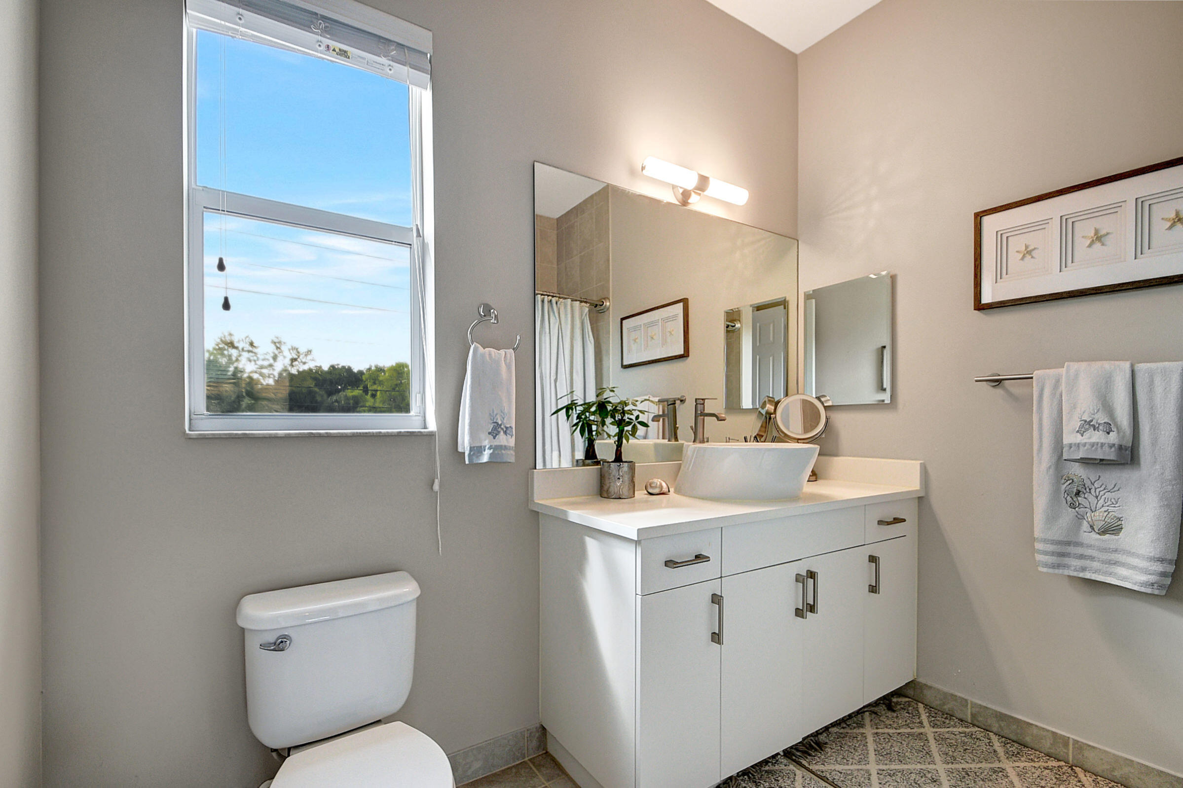 DILLRUN ESTATES - Residential Lease