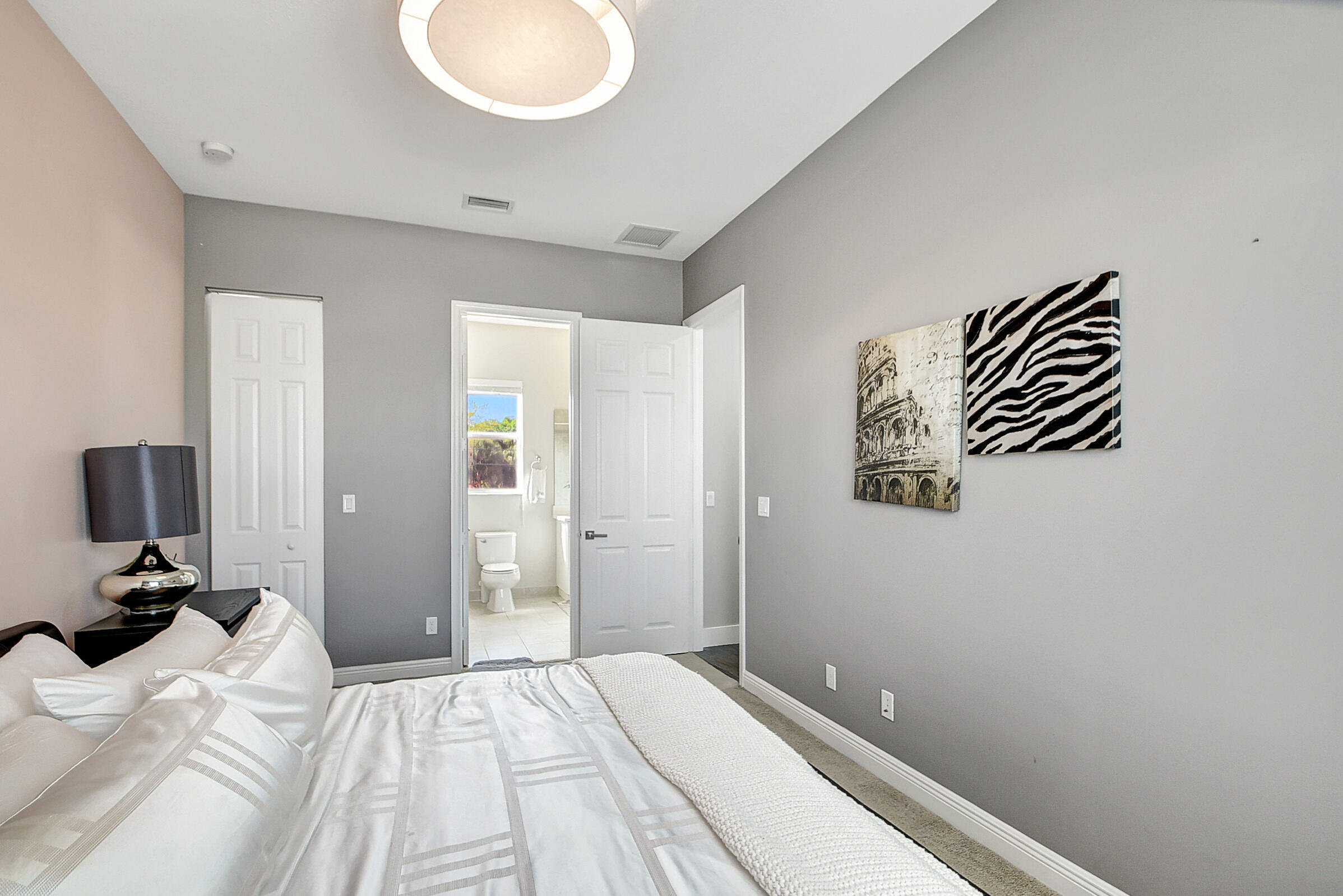 DILLRUN ESTATES - Residential Lease