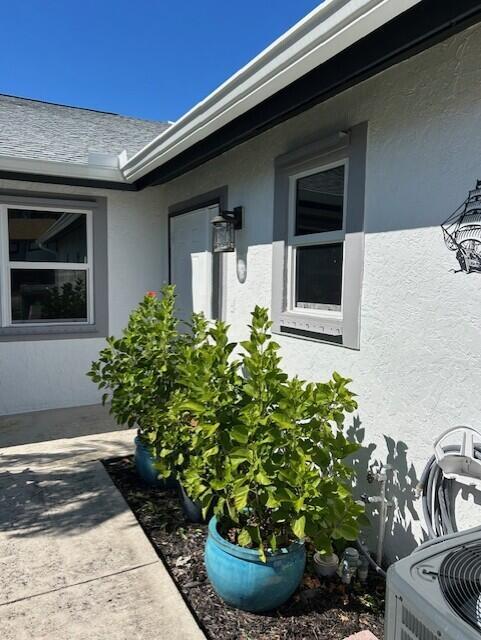 CYPRESS SHORES - Residential Lease