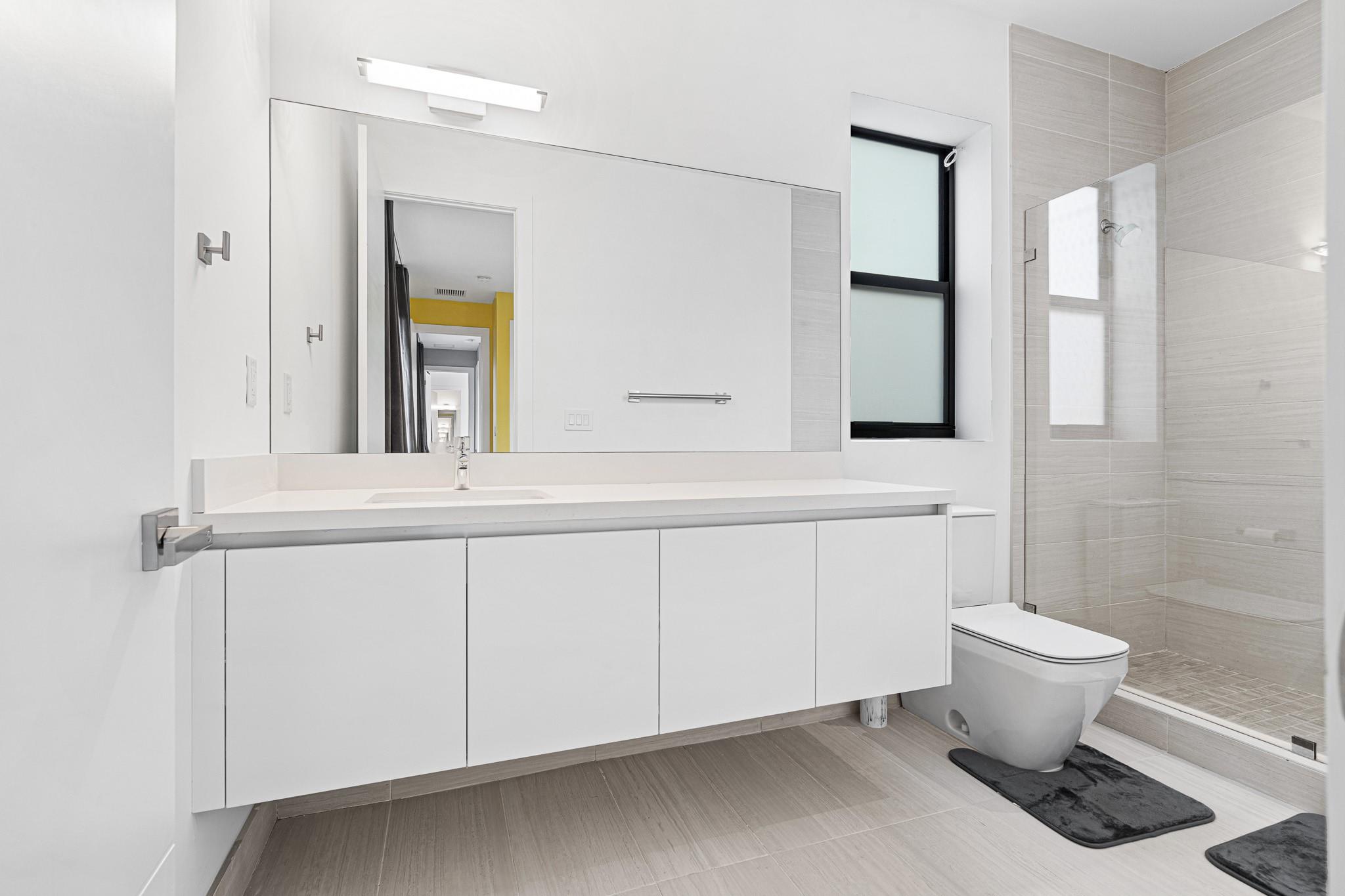 WESTON ESTATES - Residential