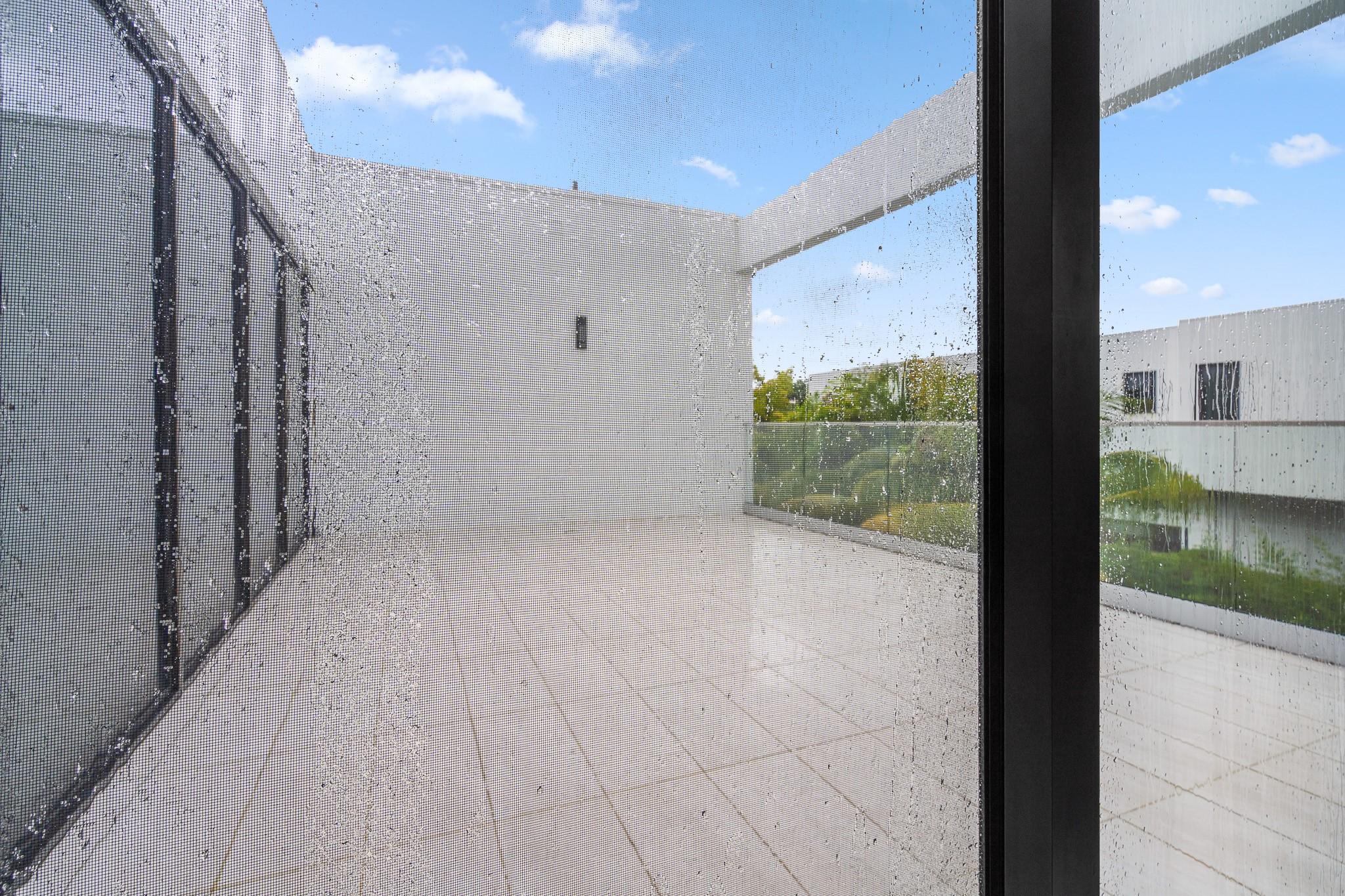 WESTON ESTATES - Residential