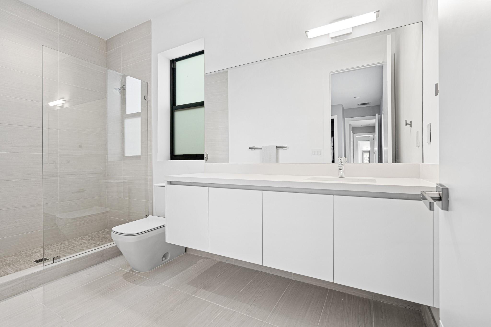 WESTON ESTATES - Residential