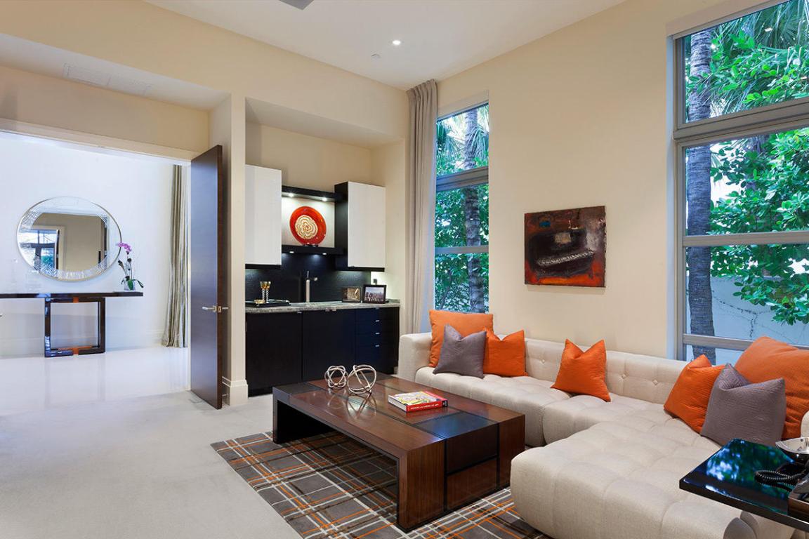 TURTLE BEACH - Residential