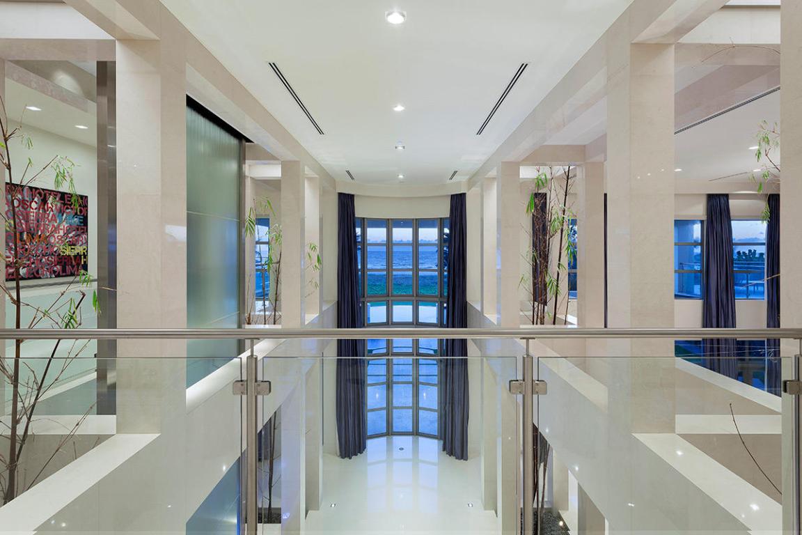 TURTLE BEACH - Residential