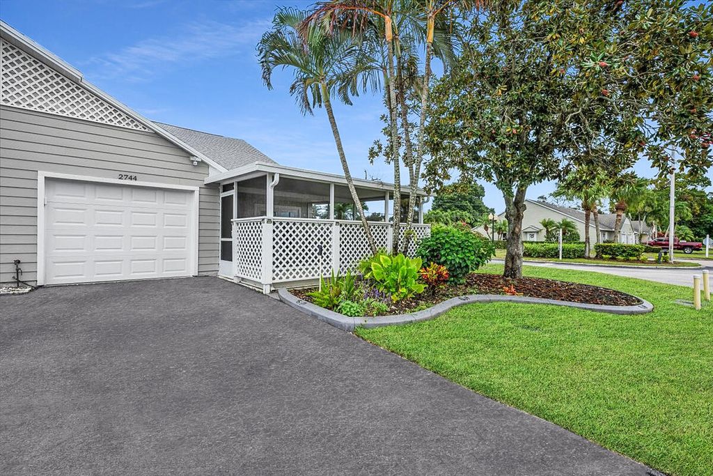 Photo of 2744 SE Tropical East Circle, Port Saint Lucie, FL 34952 (MLS # R11125870)