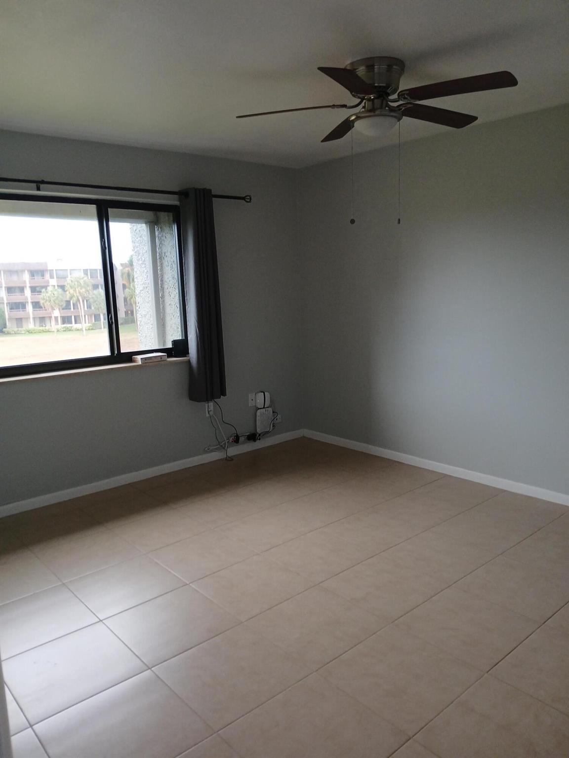 FOUNTAINS OF PALM BEACH CONDO 4 - Residential Lease