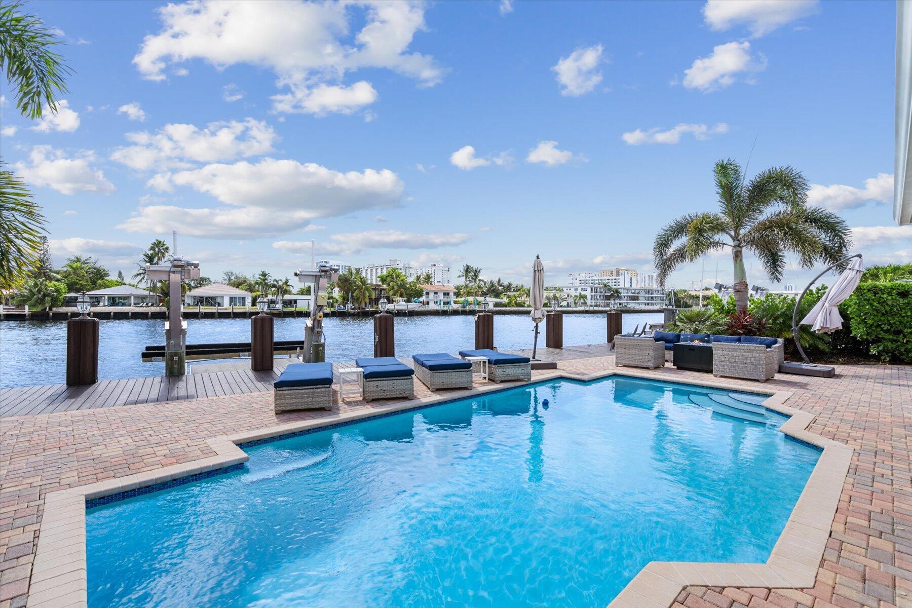 CYPRESS POINT - Residential