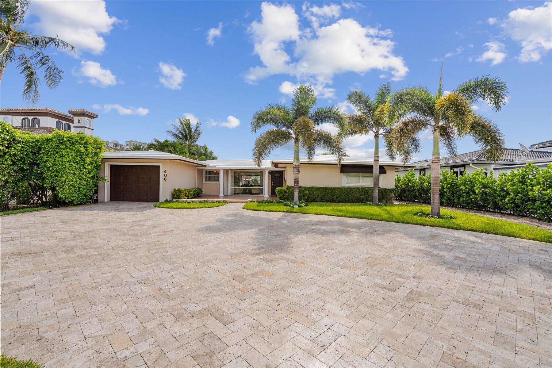 CYPRESS POINT - Residential