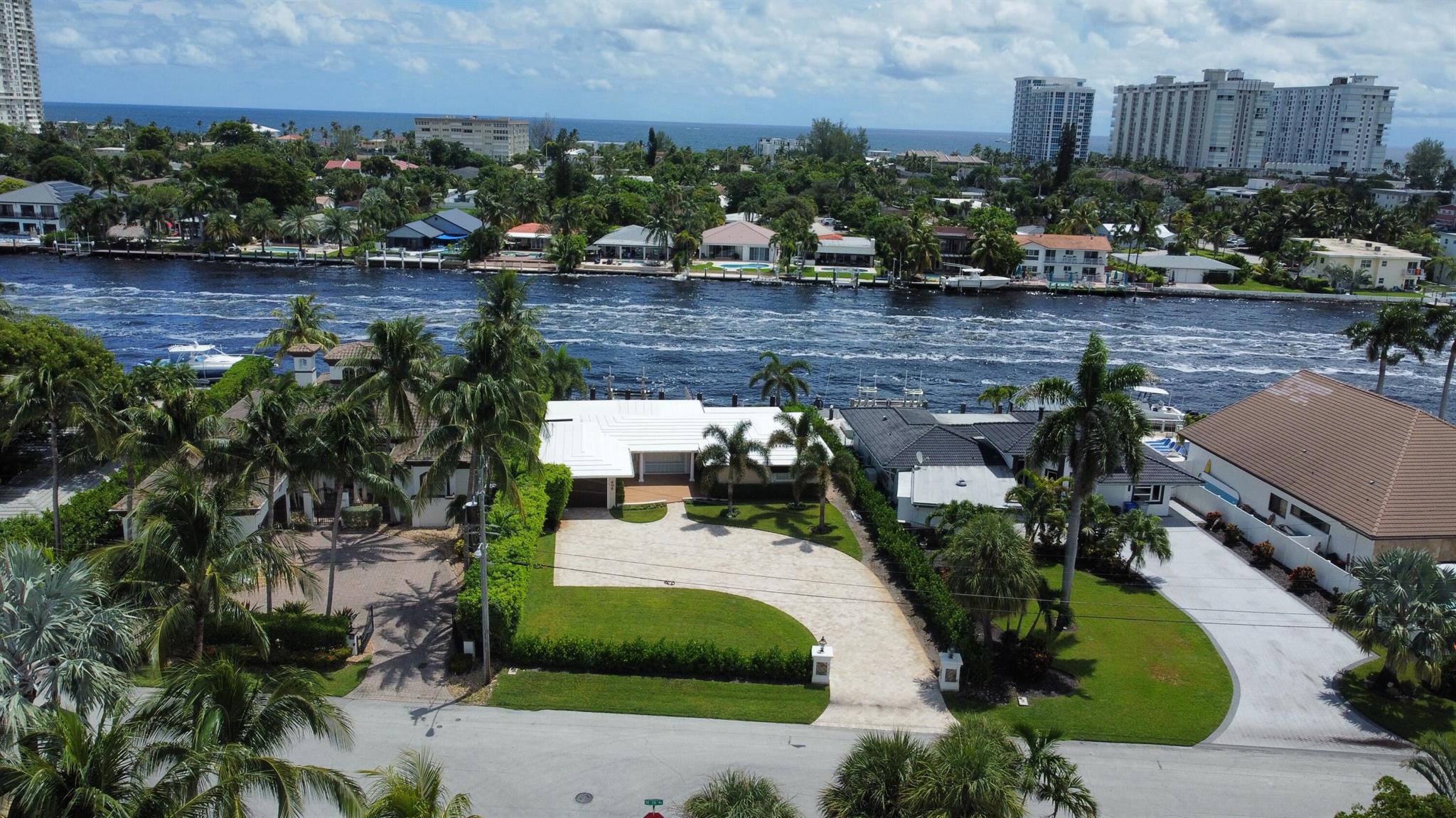 CYPRESS POINT - Residential