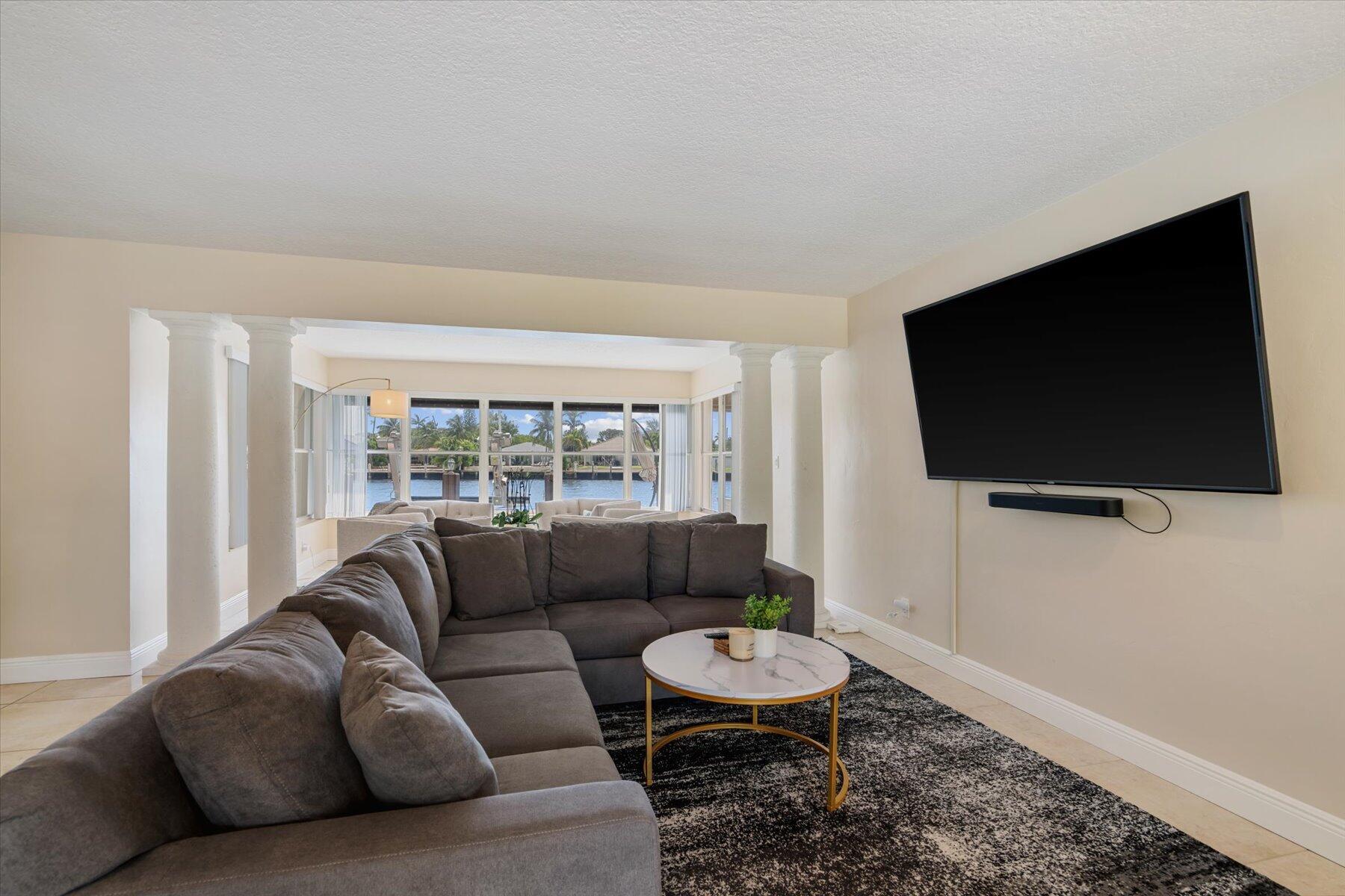 CYPRESS POINT - Residential