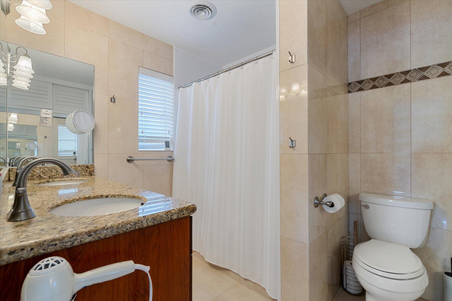 CYPRESS POINT - Residential