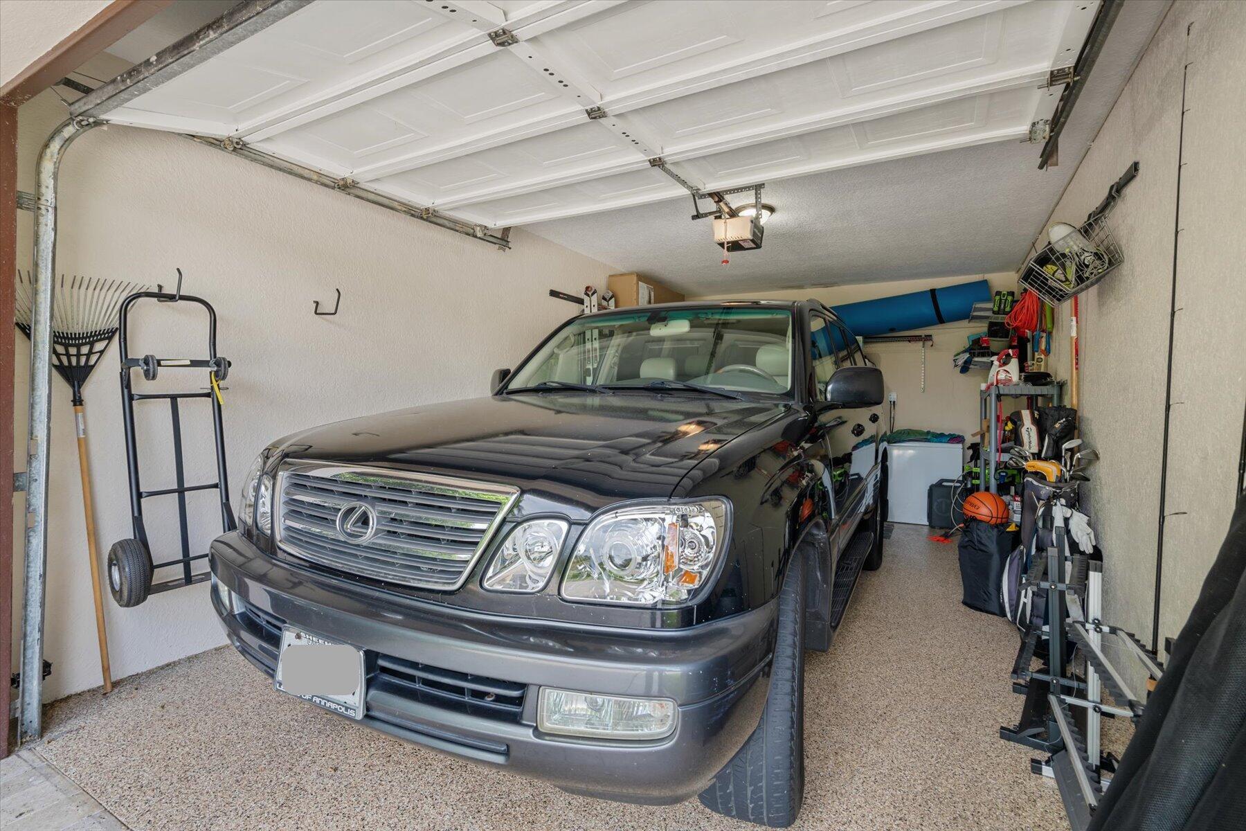 CYPRESS POINT - Residential