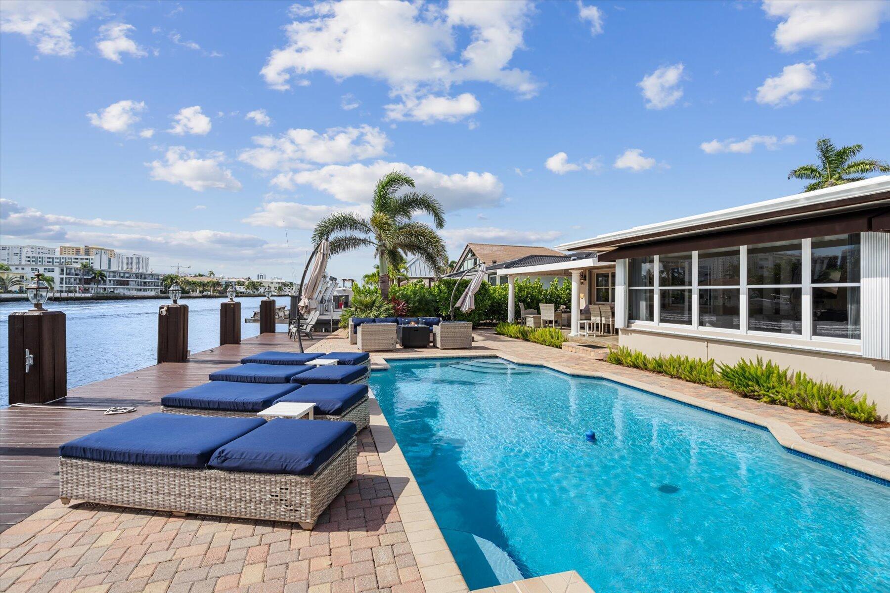 CYPRESS POINT - Residential