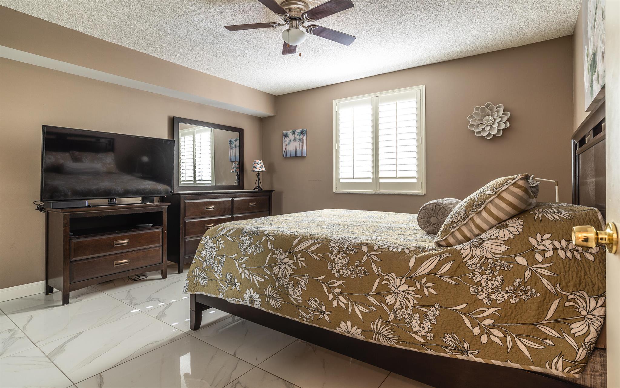 WHITEHALL CONDO AT CAMINO - Residential Lease