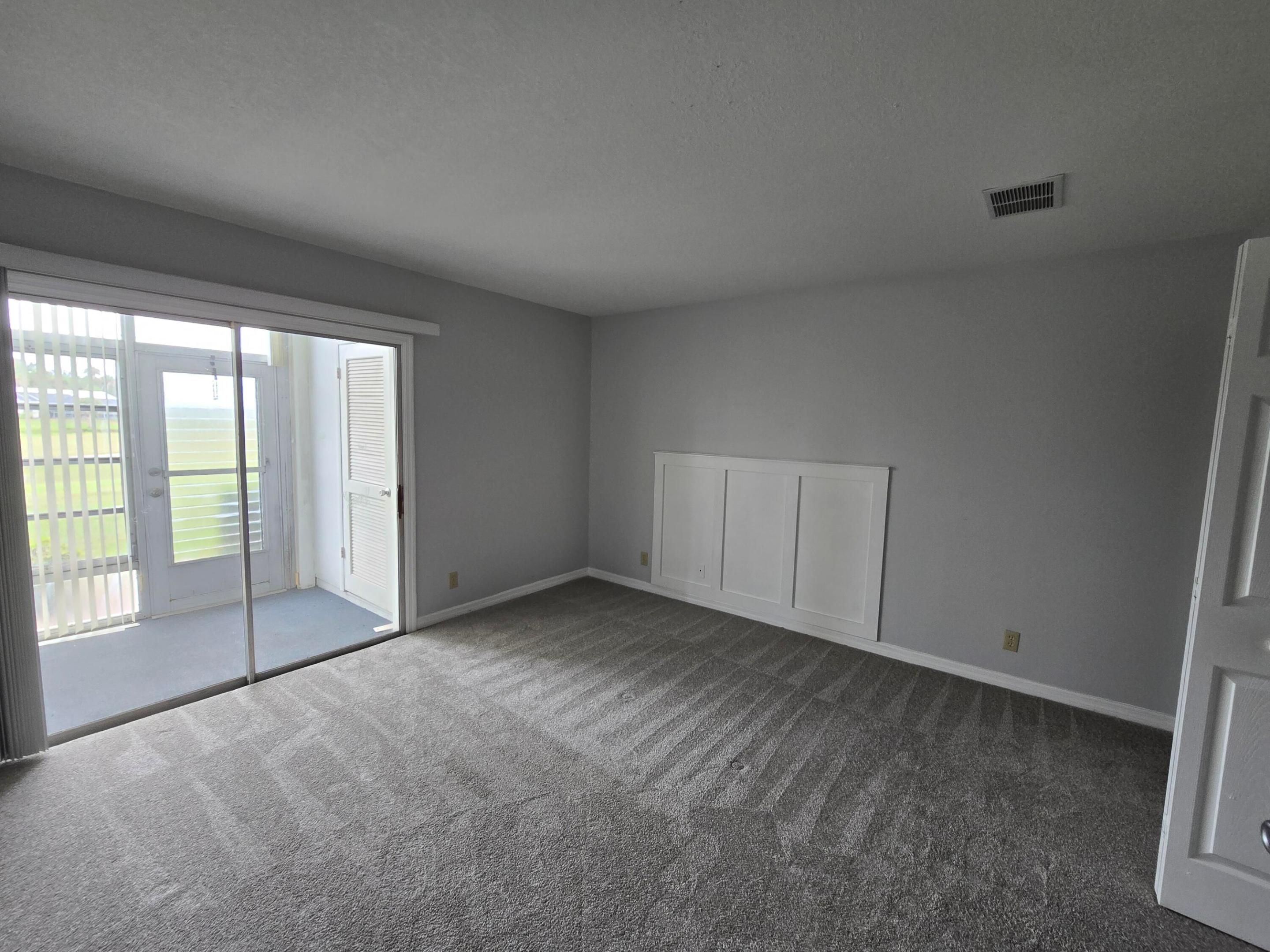 VISTA ROYALE PHASE IV BLDGS 83-111 - Residential