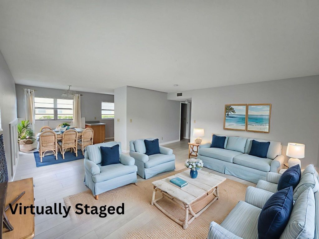 Photo of 36 Pine Arbor Lane #102, Vero Beach, FL 32962 (MLS # R11156897)