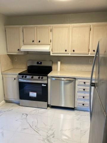 Coco Wood - Residential