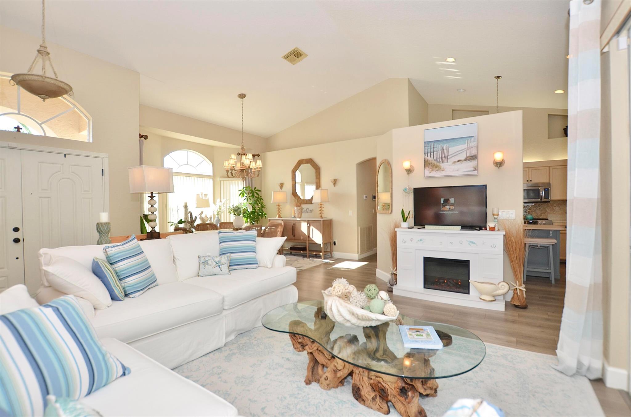 PORT ST LUCIE SECTION 21 - Residential