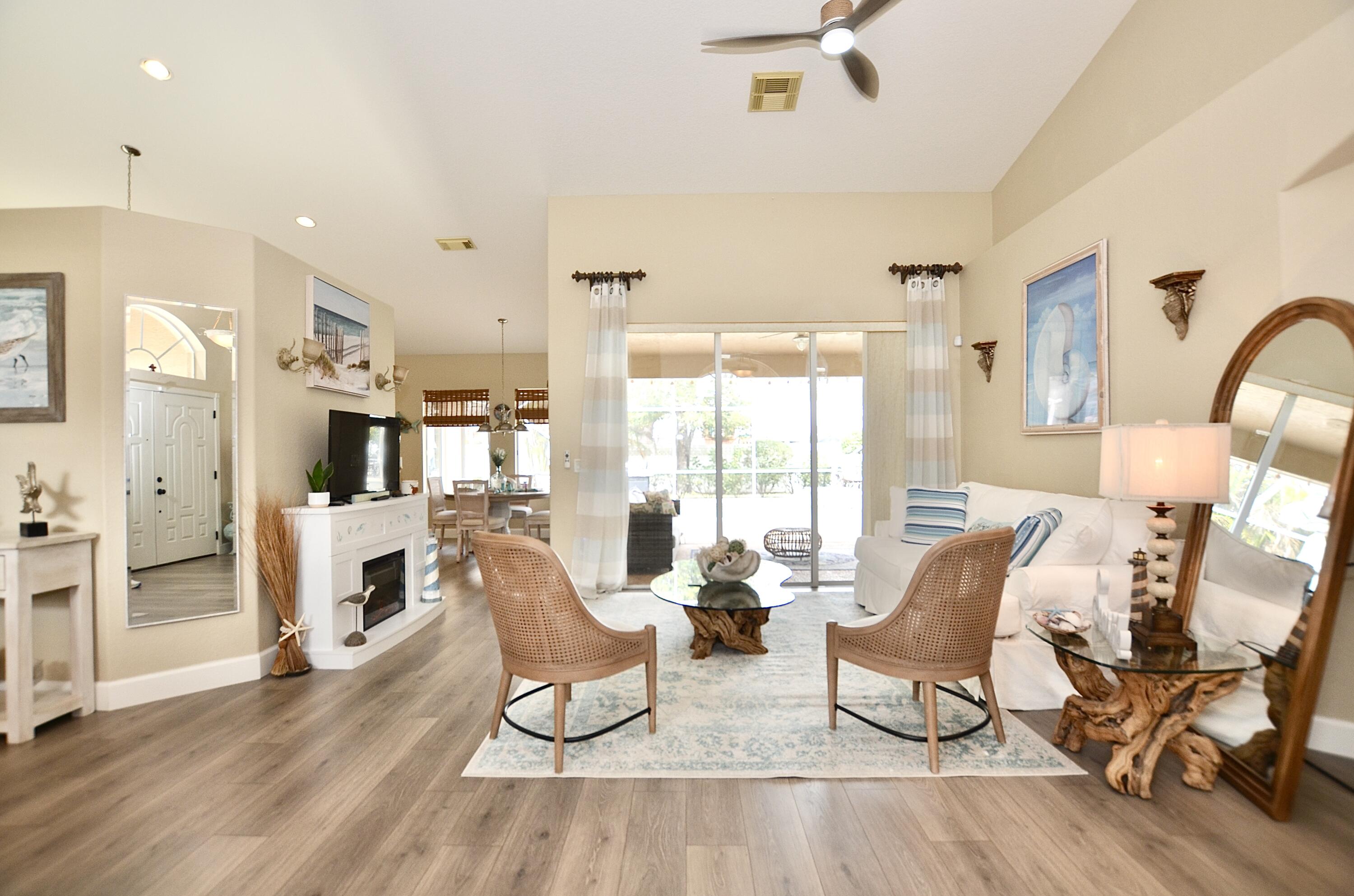 PORT ST LUCIE SECTION 21 - Residential