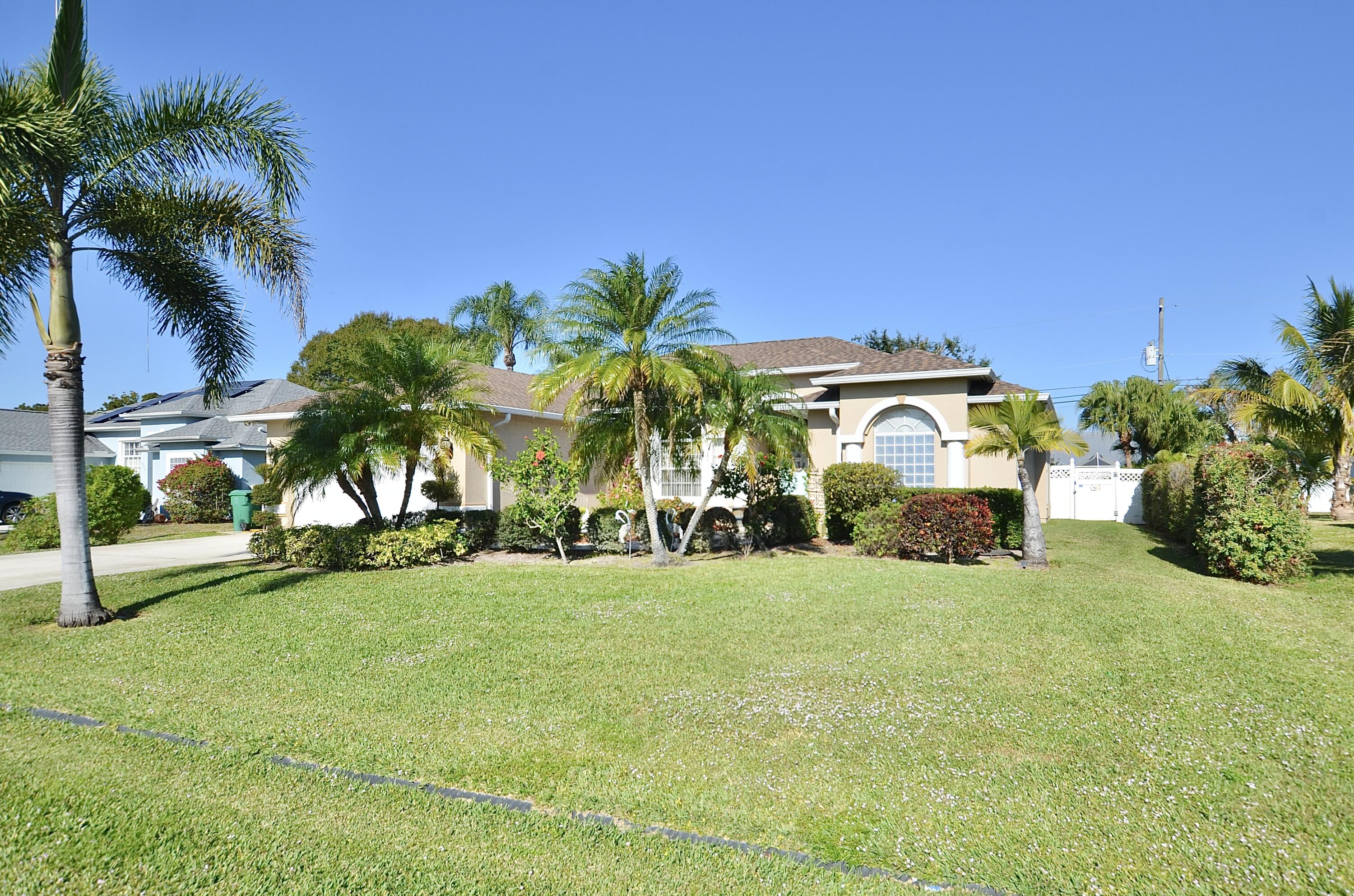 PORT ST LUCIE SECTION 21 - Residential