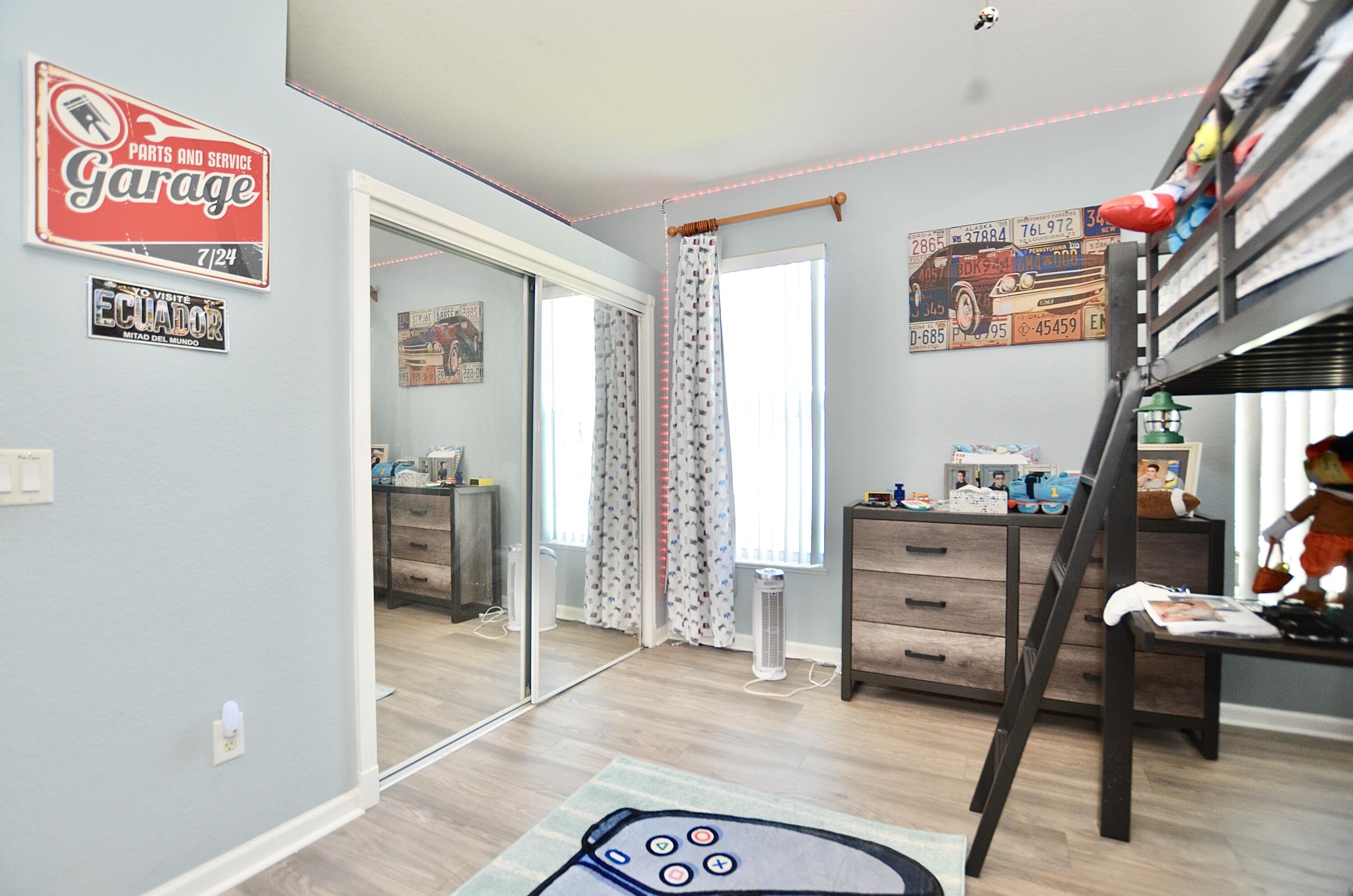 PORT ST LUCIE SECTION 21 - Residential