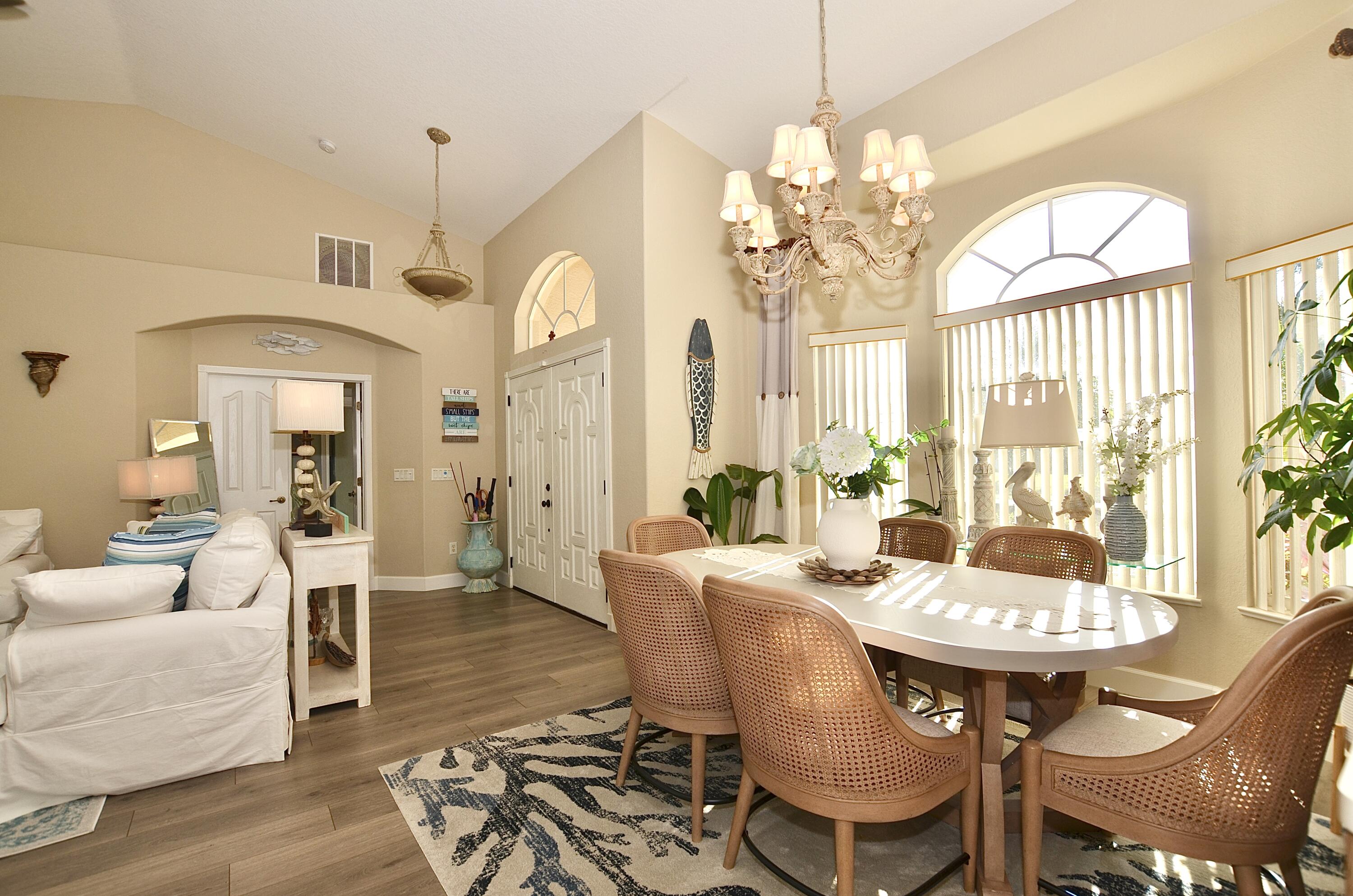 PORT ST LUCIE SECTION 21 - Residential