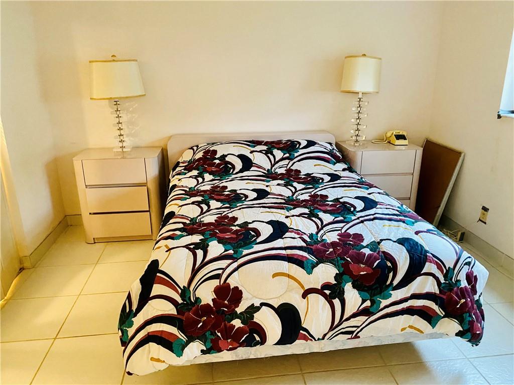 LAS VISTAS - Residential