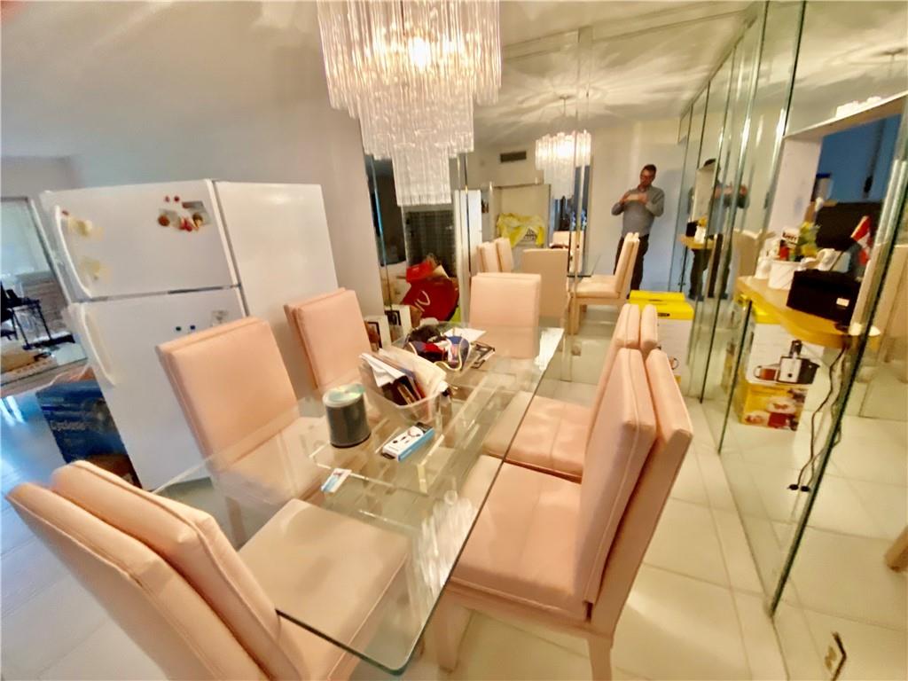 LAS VISTAS - Residential