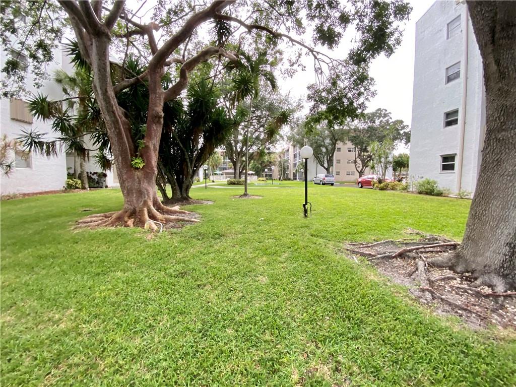 LAS VISTAS - Residential