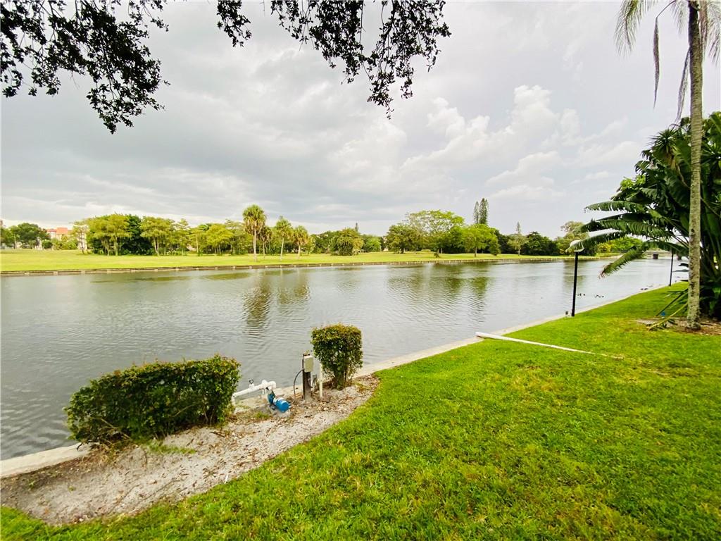 LAS VISTAS - Residential