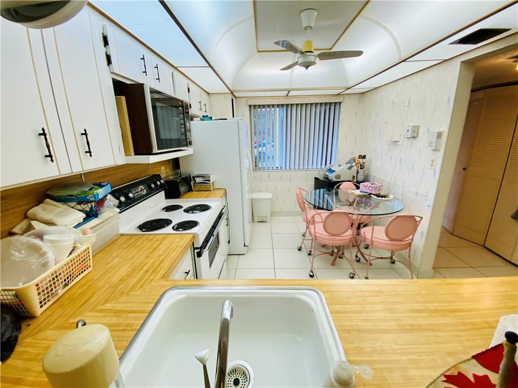 LAS VISTAS - Residential