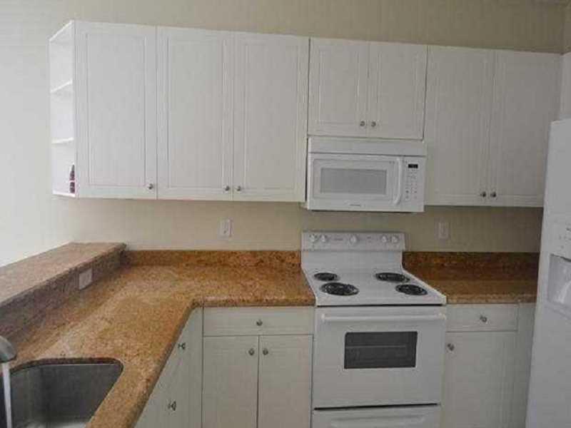 TOWNGATE - Residential Lease